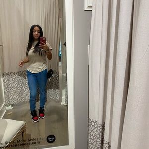 Meet your Posher, Ali